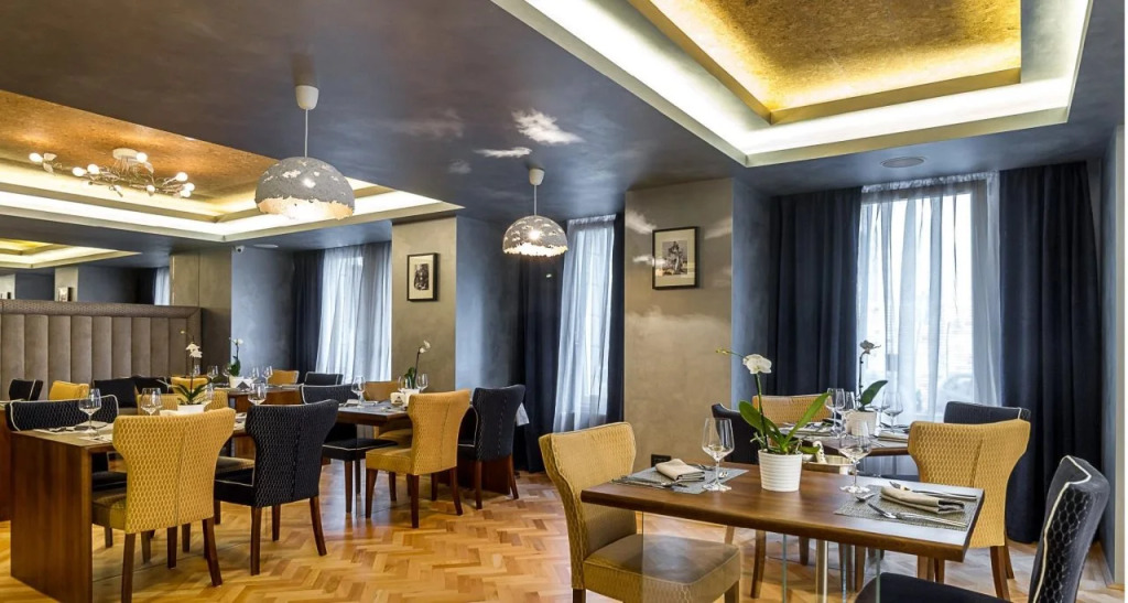 Venis Boutique Hotel