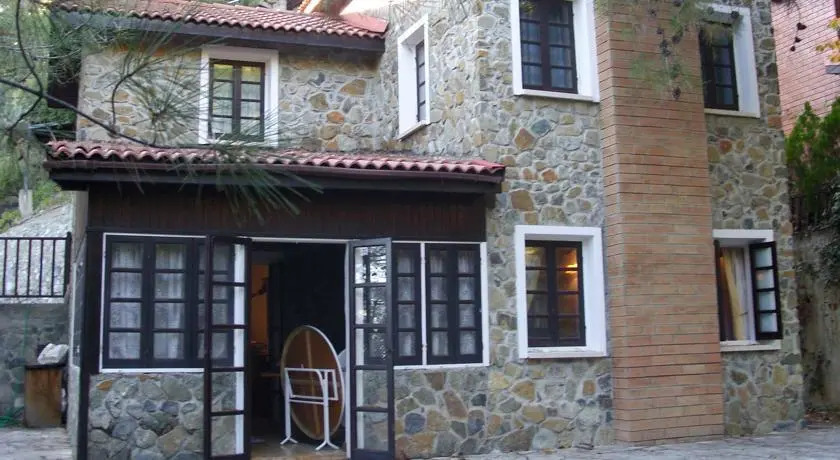 Platres Stone House