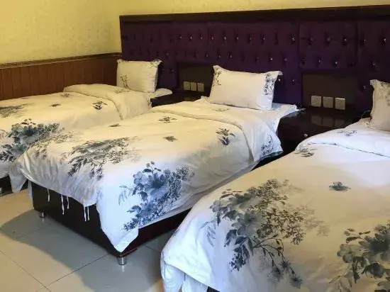 Dujiangyan June Rain Homestay