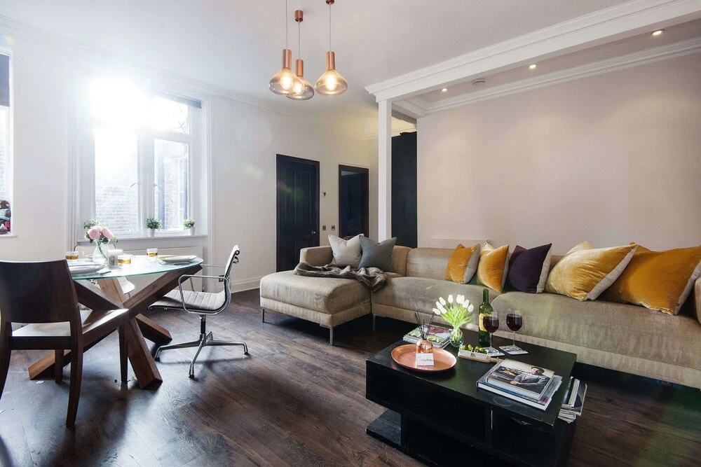 The Chelsea Harrington Apartment - KK