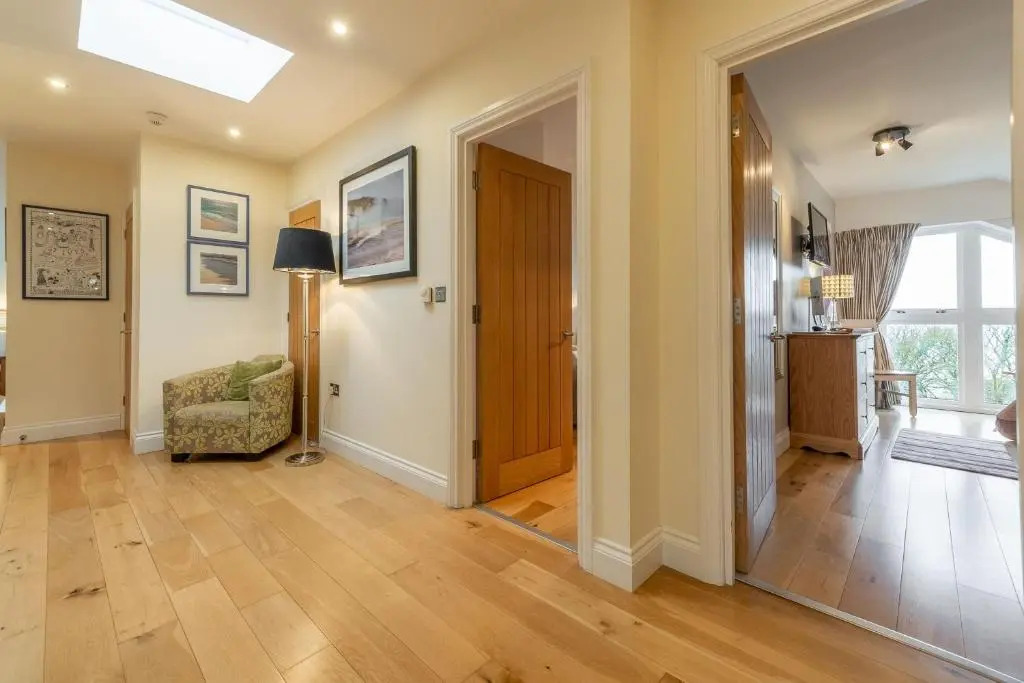 7 Sandy Lane