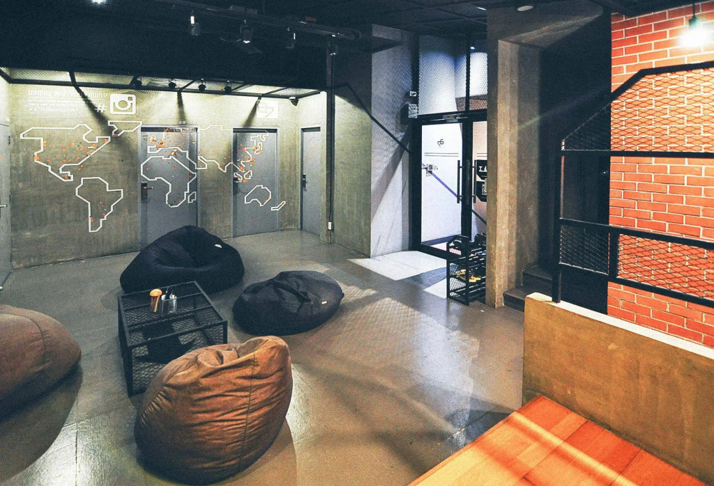 A7 Hidden Hostel