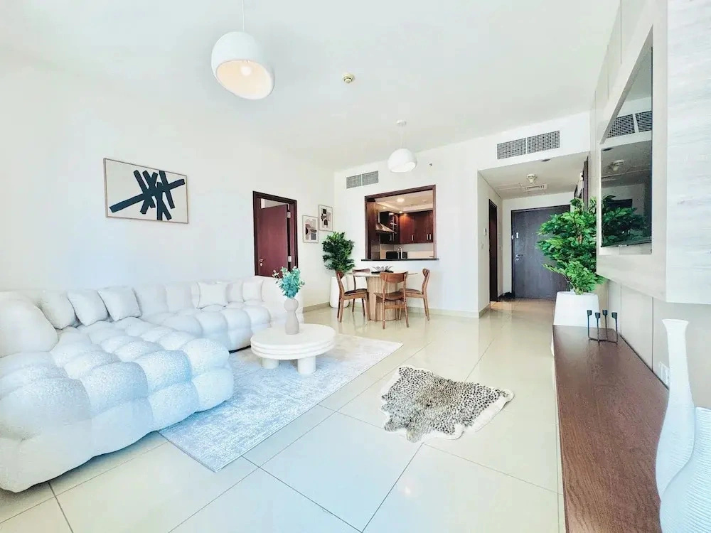 Venduras Chic 1BR near Burj Khalifa