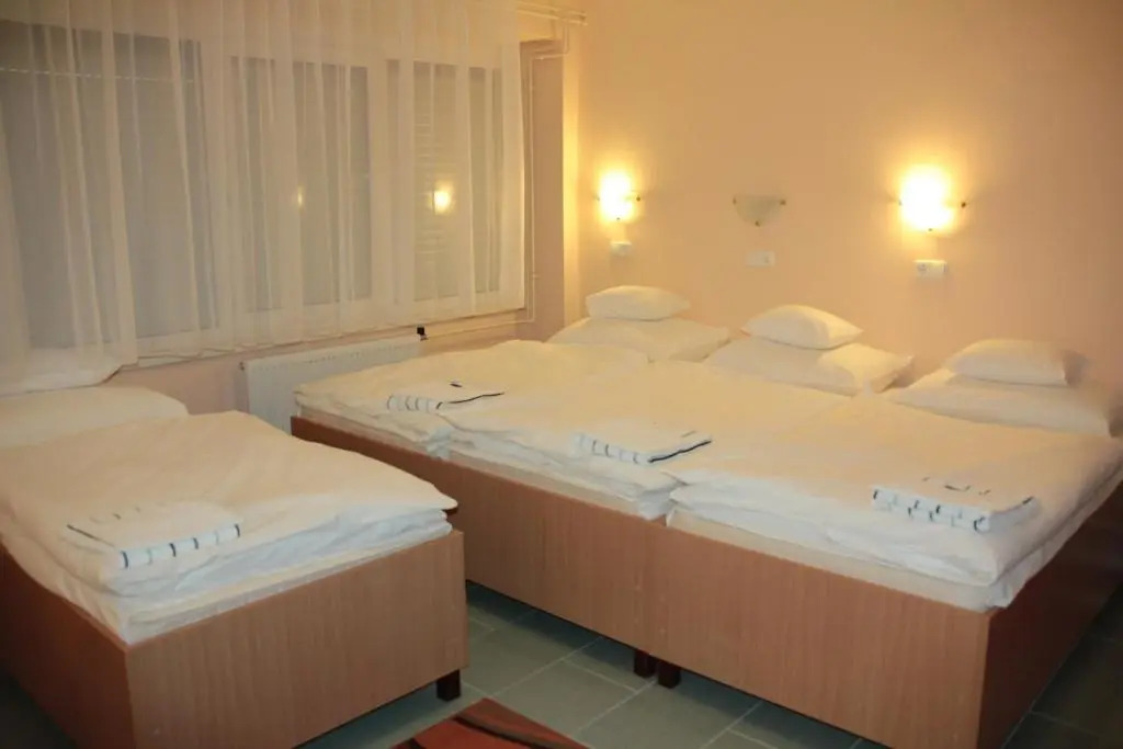 Tisza Corner Hotel