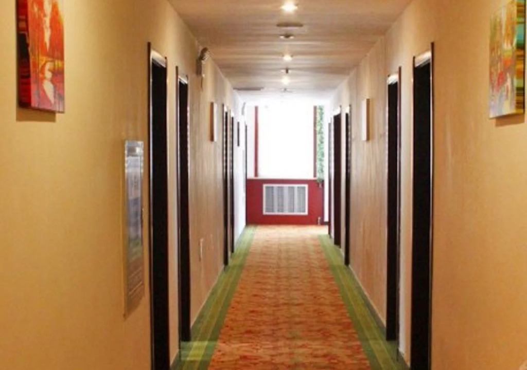 Greentree Alliance Hebei Shijiazhuang New Railway Station West Huaian Road Hotel