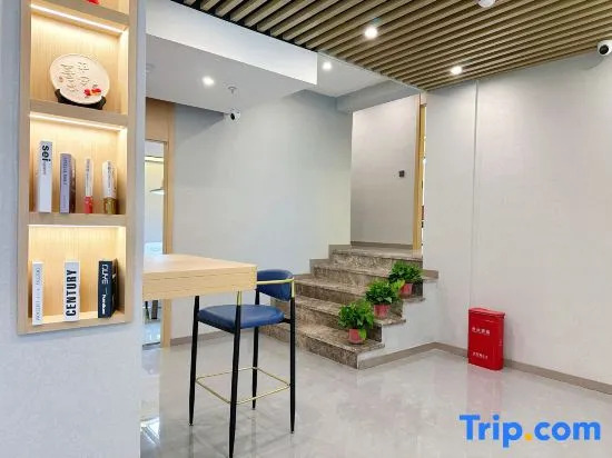 Tumadil Hotel (City Center Square Branch)