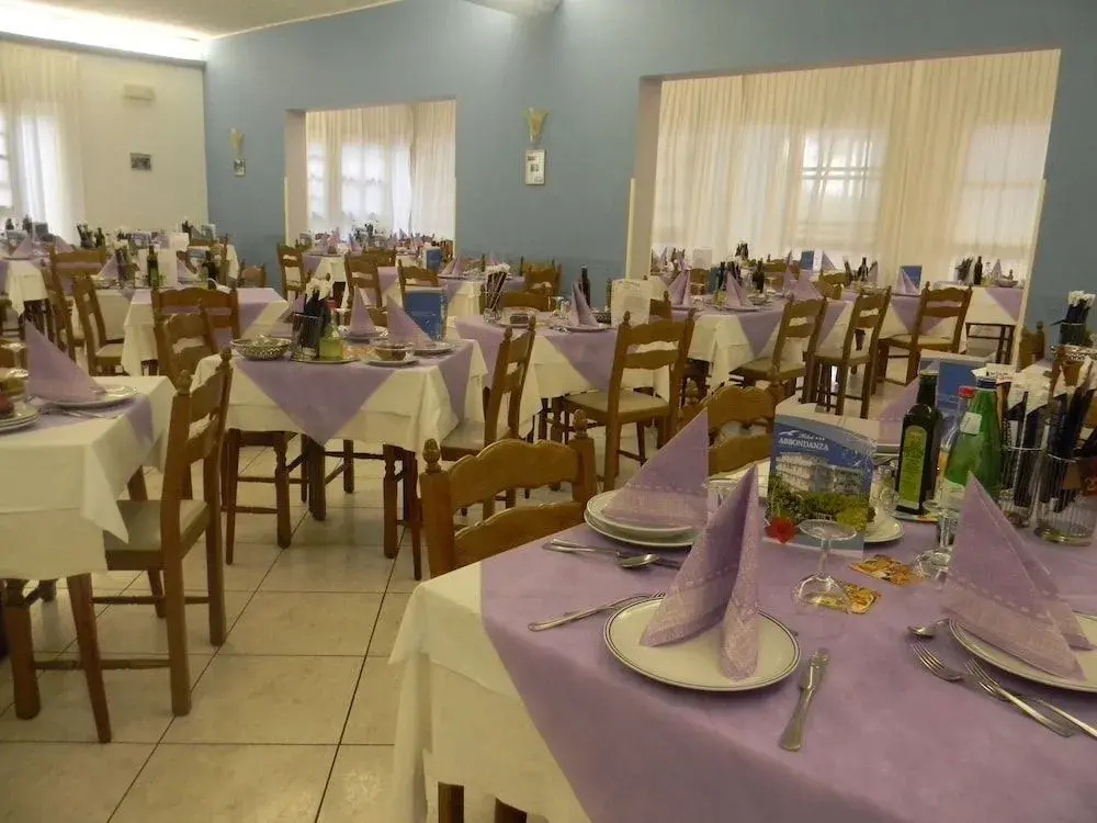 Hotel Abbondanza