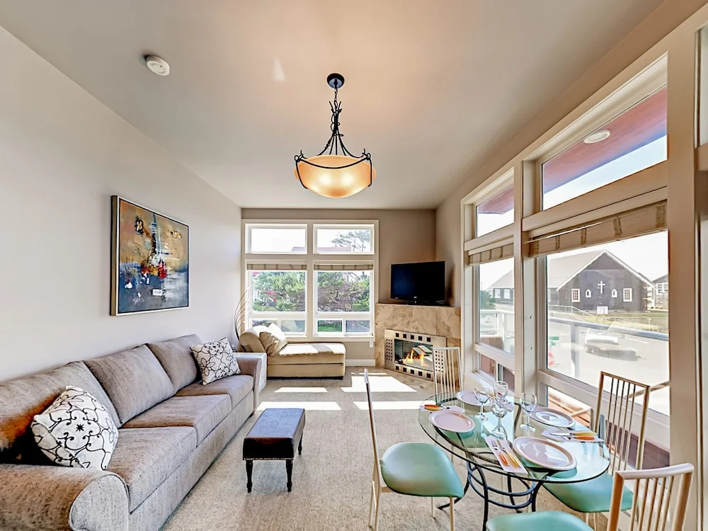 Seaside Escape Townhouse 1 Bedroom 1 Bathroom Townhouse