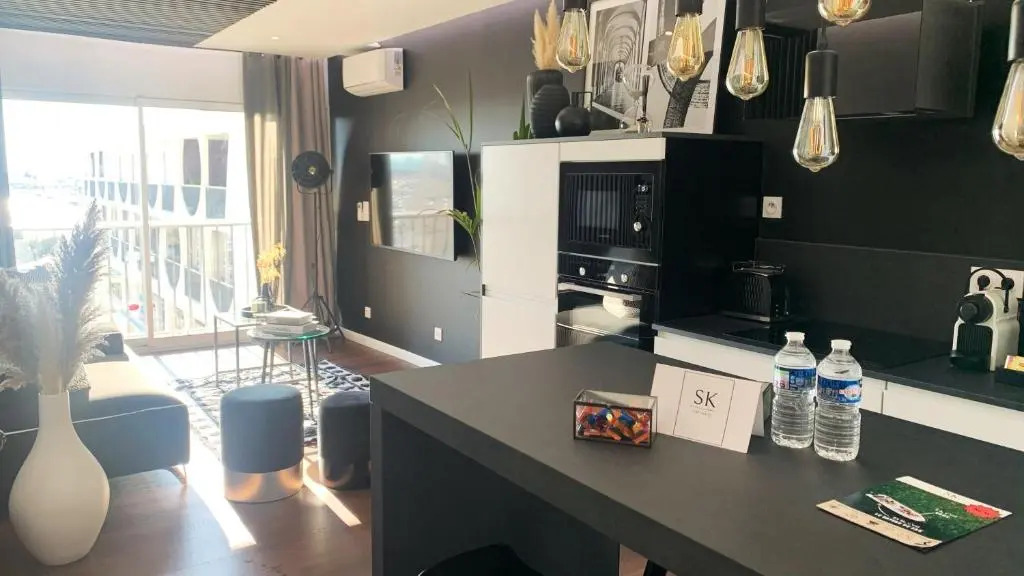 Appartement vue port et accès direct mer, centre ville de la Grande Motte prés de Montpellier