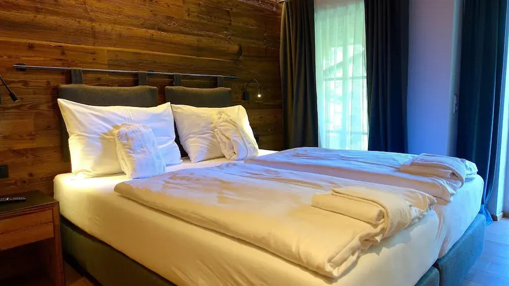 Chalet in Saalbach With Panoramic Sauna
