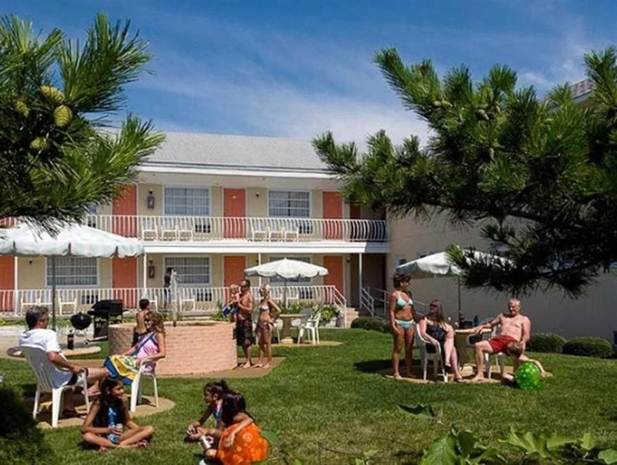 Blue Water Motel