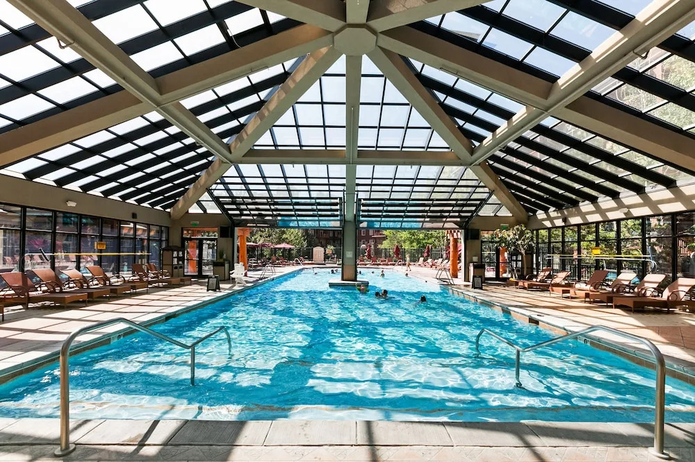 White Pines 1-BD Penthouse at Westgate - Tycoon