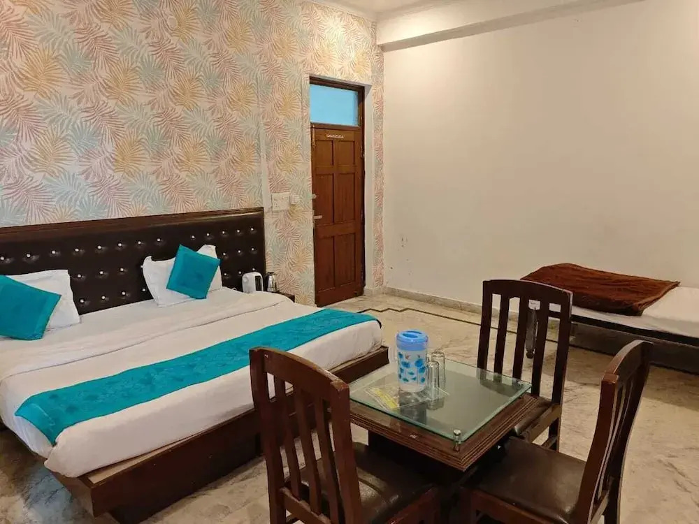 Hotel Shivanta Residency
