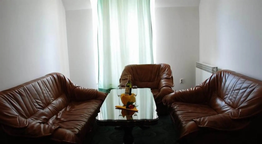 Hotel Imzit Dobrinja