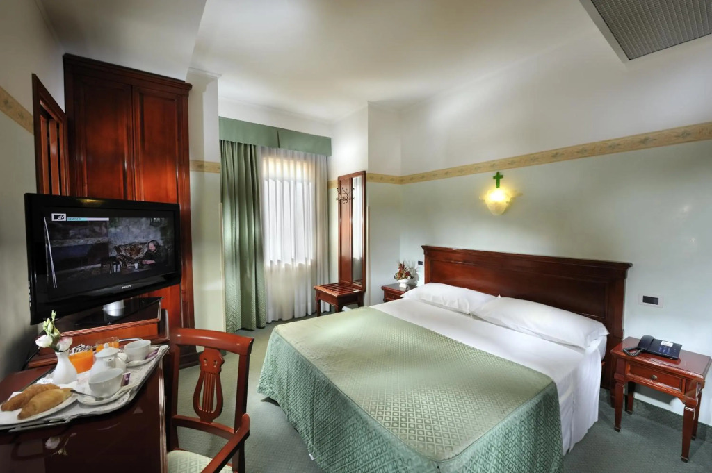 Hotel Russo Palace