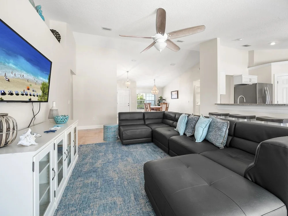 Complete Searenity by Distinctive Beach Rentals