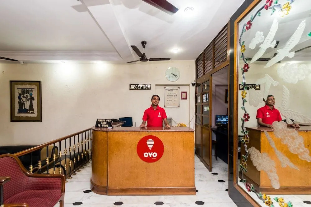 OYO 4621 Hotel Camac Plaza