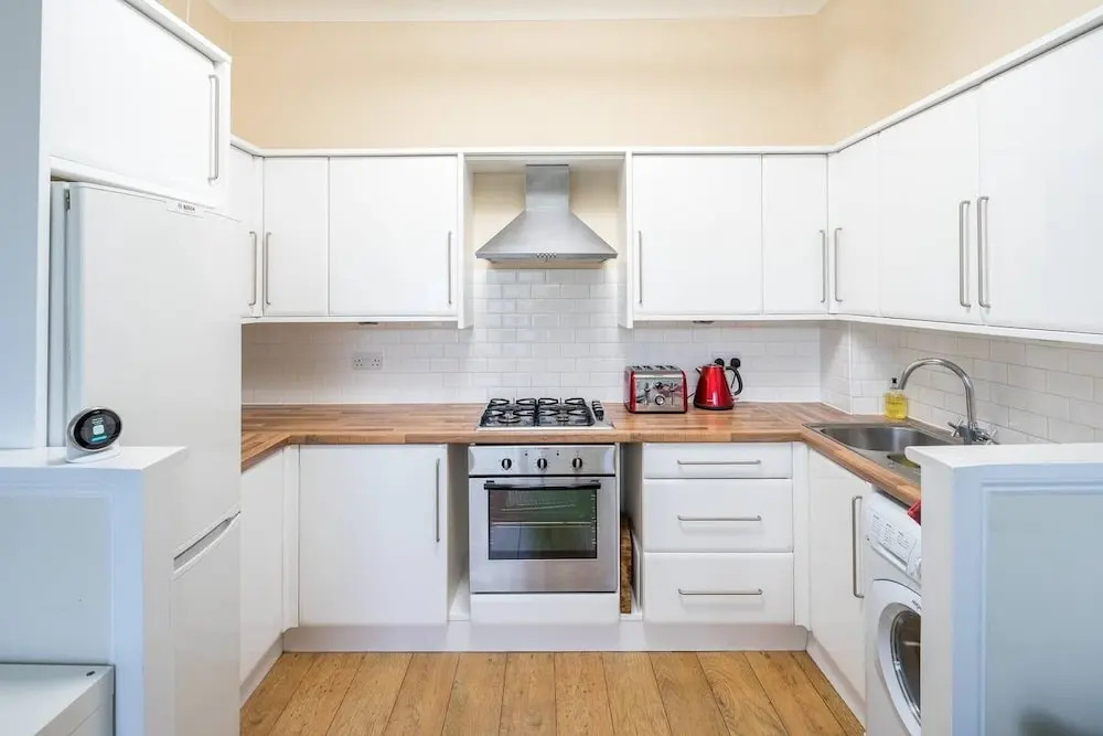 Lovely 2-bed Flat in Shepherd's Bush, West London