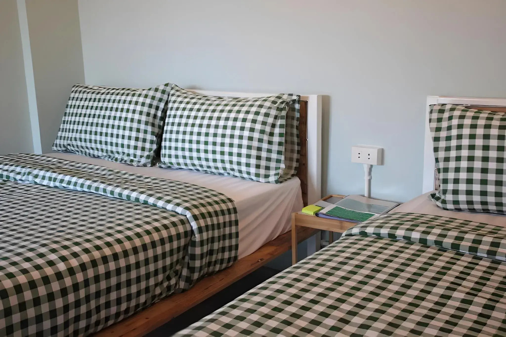 The Leaf Service Apartment