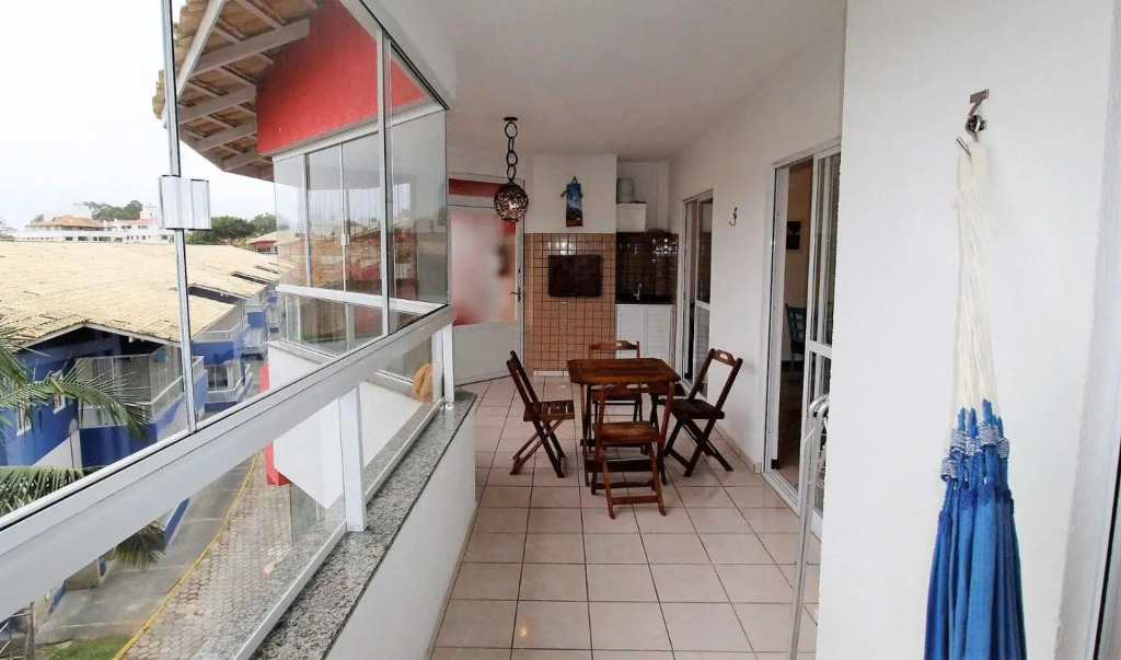 1054 - Apartamento Para Locacao Em Bombinhas - Residencial Solar Das Bromelias Apto 232