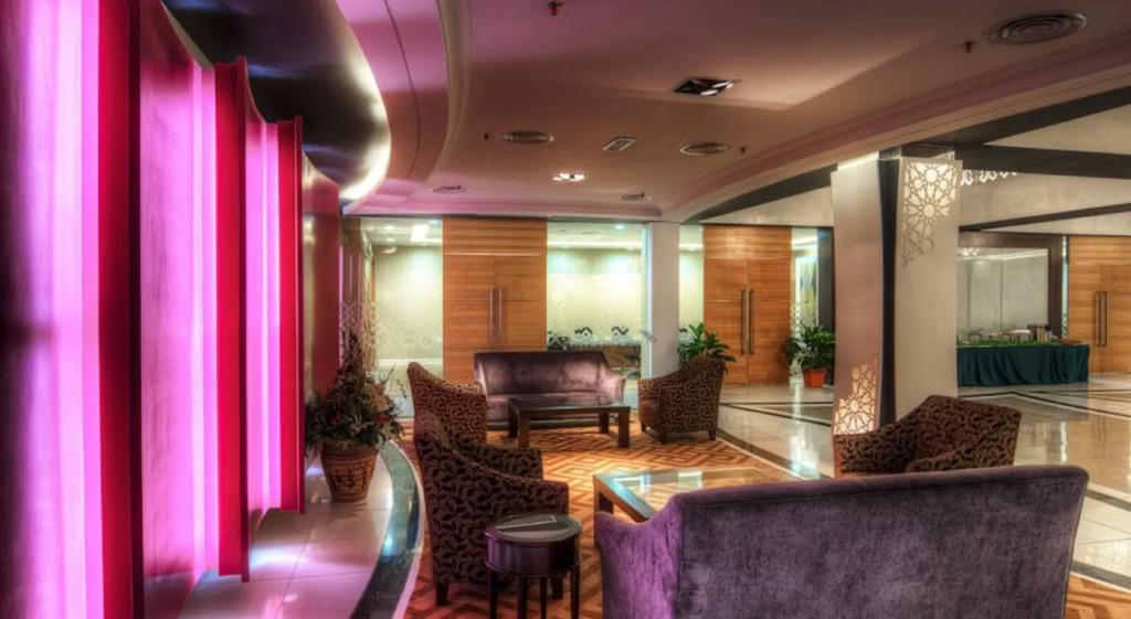 Raia Hotel Kota Kinabalu