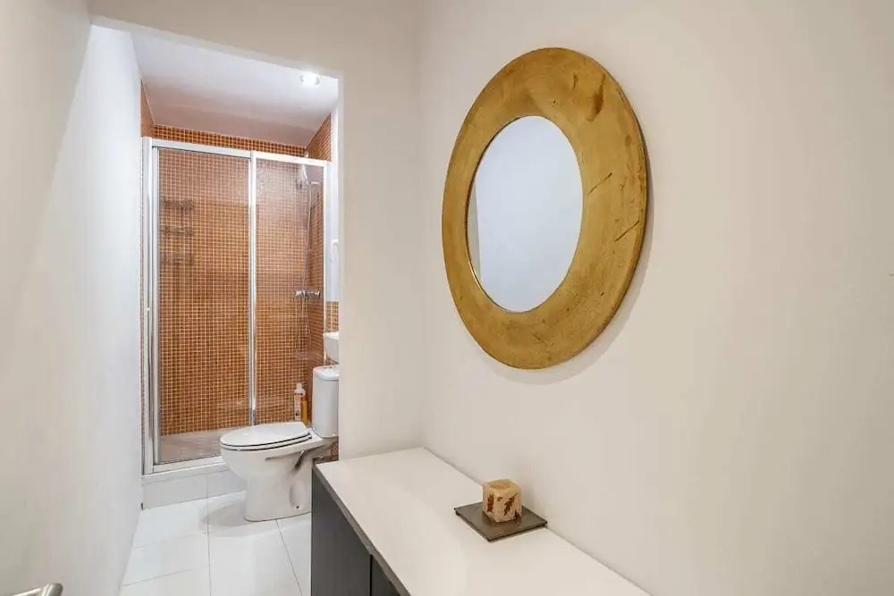 Lovely 1bed Apt W/balcony in Eixample