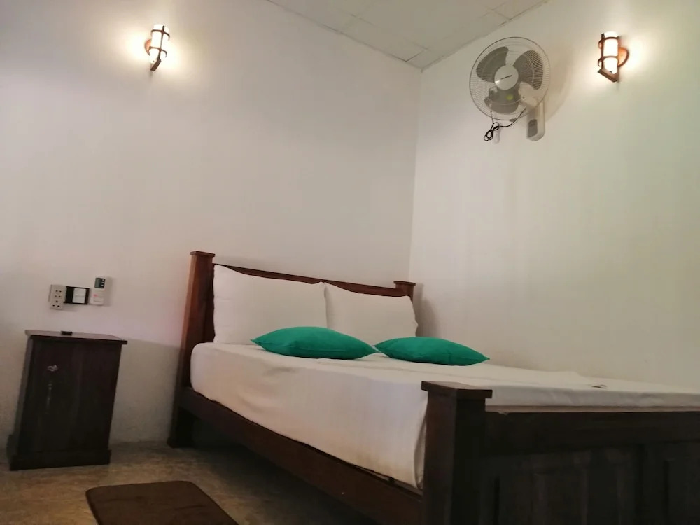 Ama Villa - Habarana