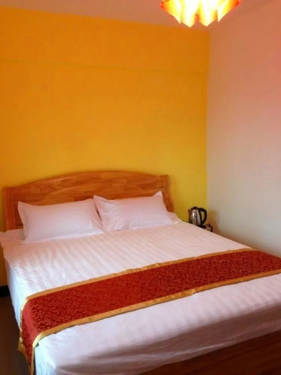Chengdu Yijia Family Apartment
