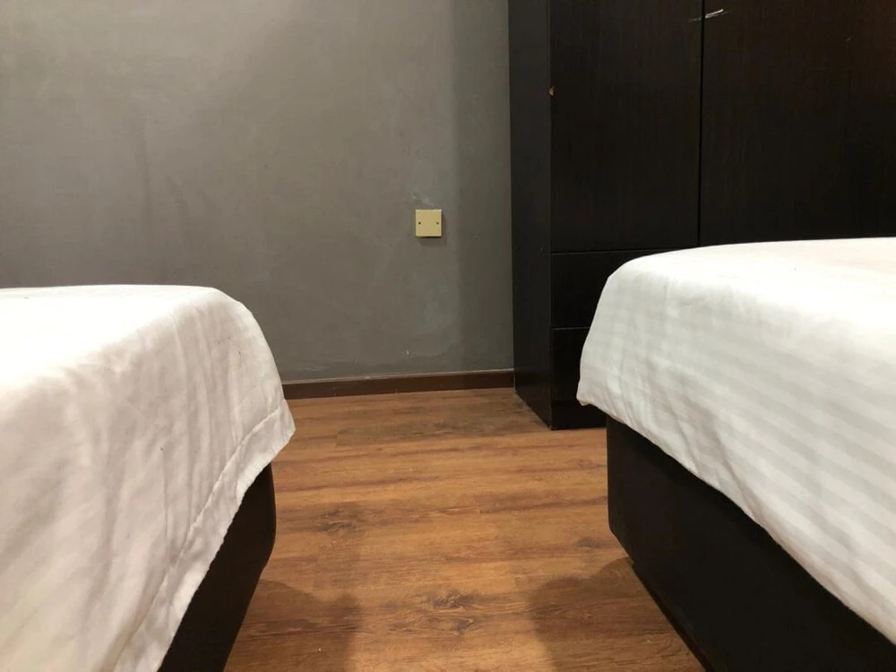 OYO 90342 Sena Home Homestay #828
