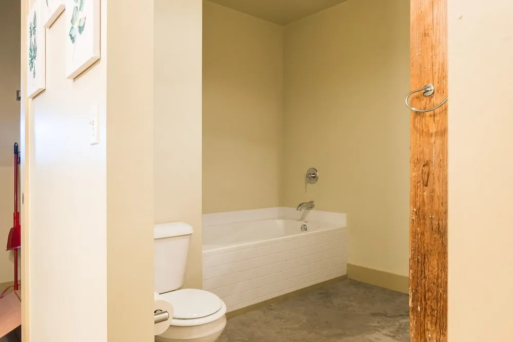 FRONTDESK 1209 Washington Ave Apts Downtown St Louis