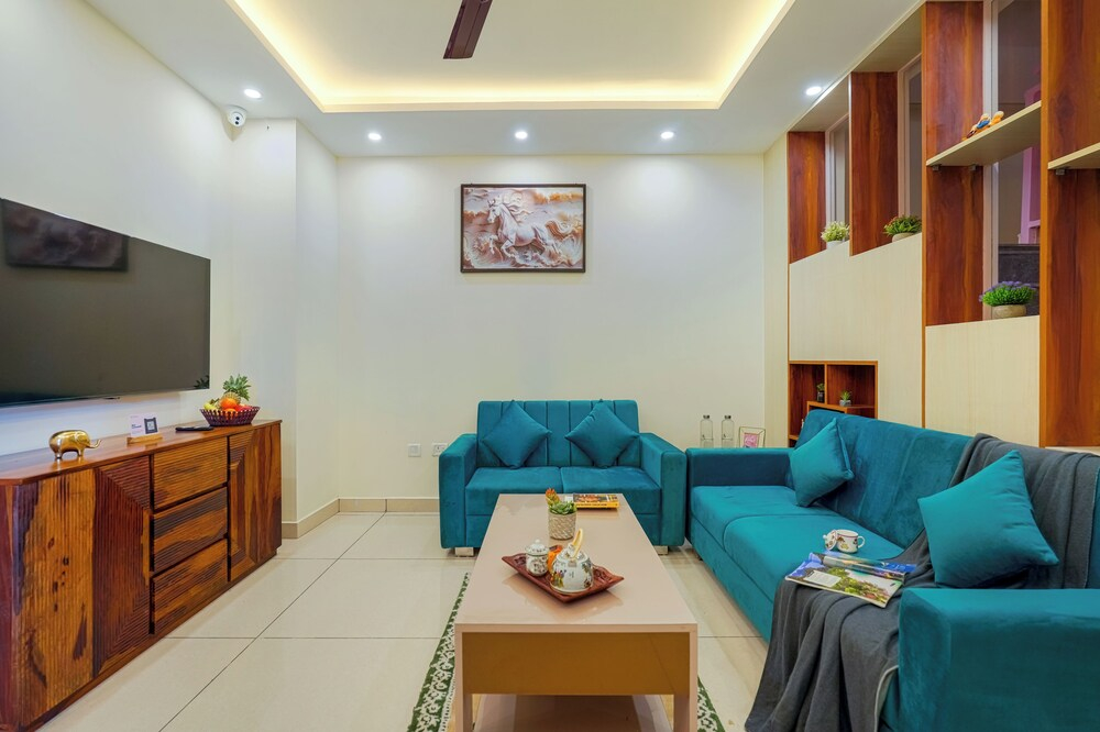 Hillshades 3-BHK With Sit-out Area