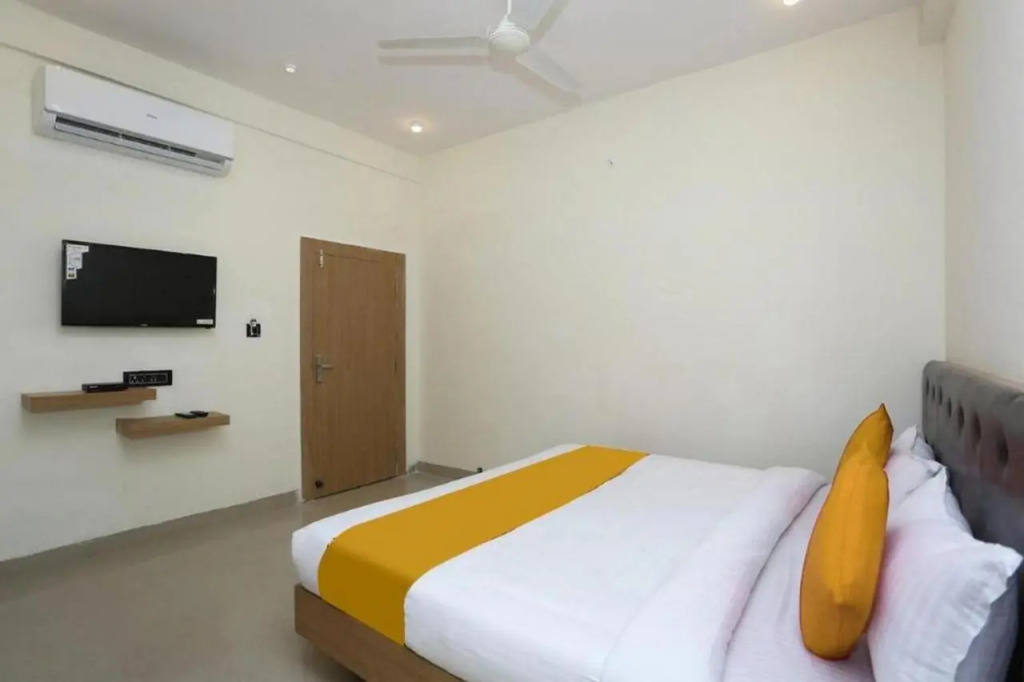 Fabhotel Easy Stay
