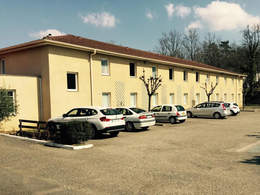 BRIT HOTEL Essentiel CAHORS Nord