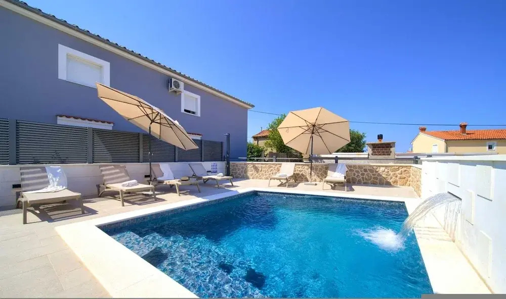 Villa QUARNARO with heated pool