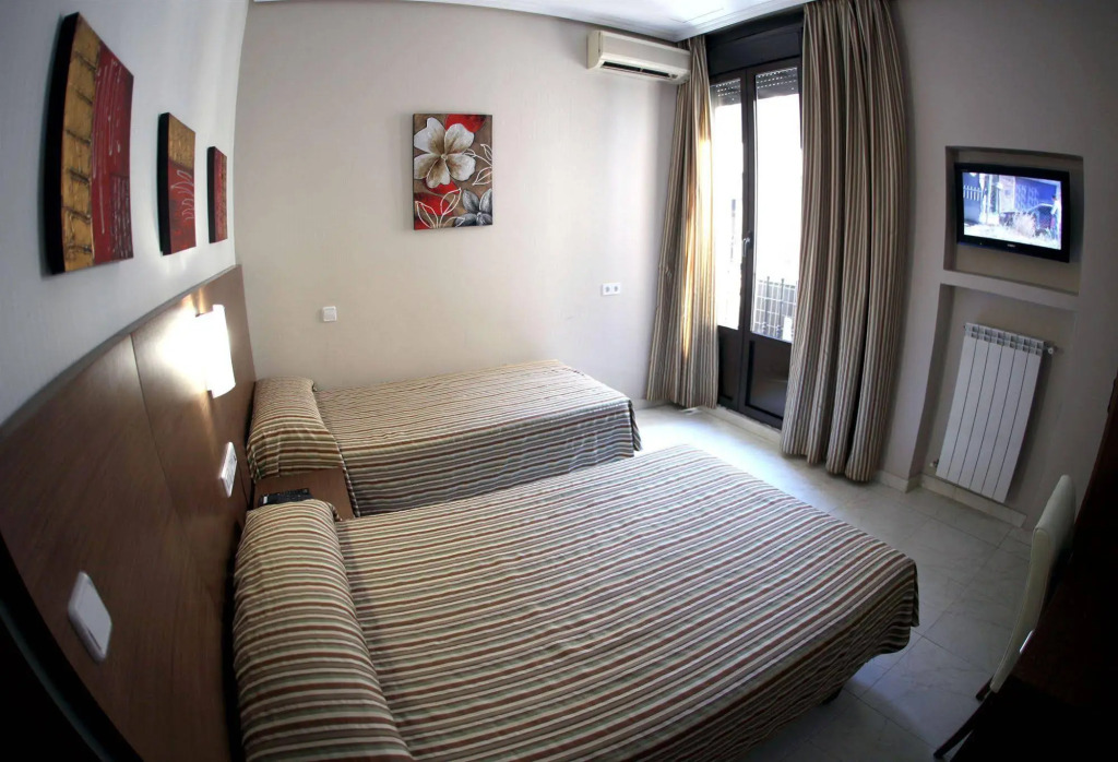 Hostal Atocha Almudena Martín