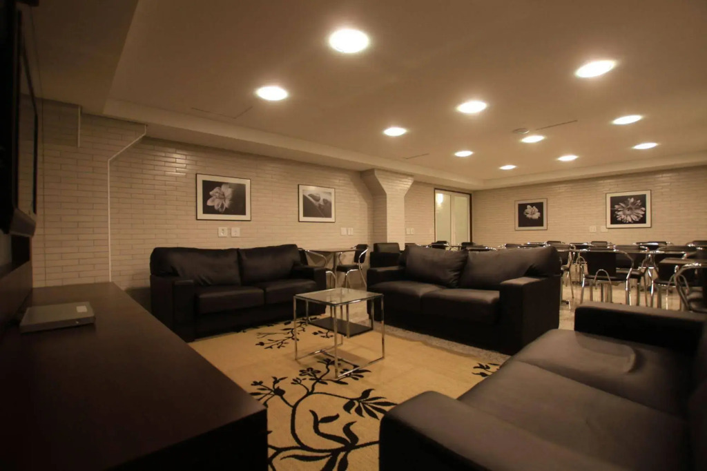 Hotel Confiance Batel