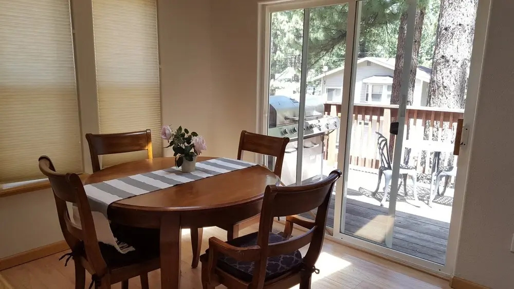 Pet Friendly,close to Heavenly With Hot Tub
