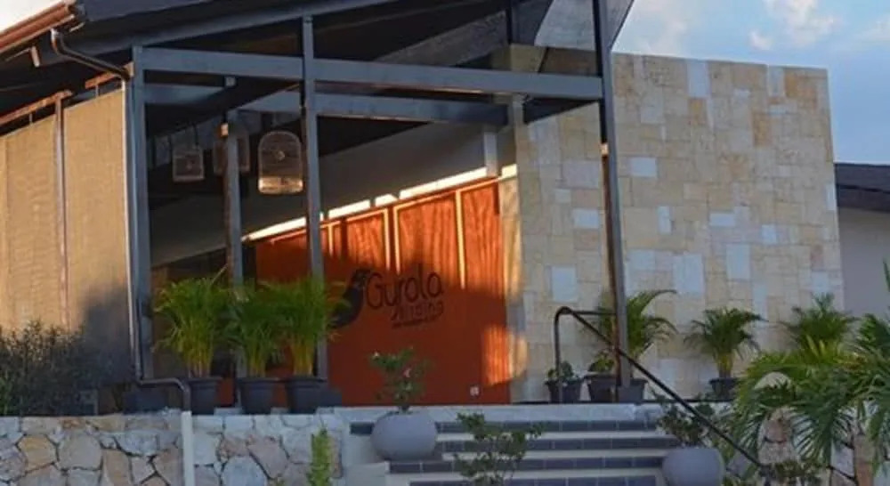 Gyrola Hotel Boutique & Spa By Victoria