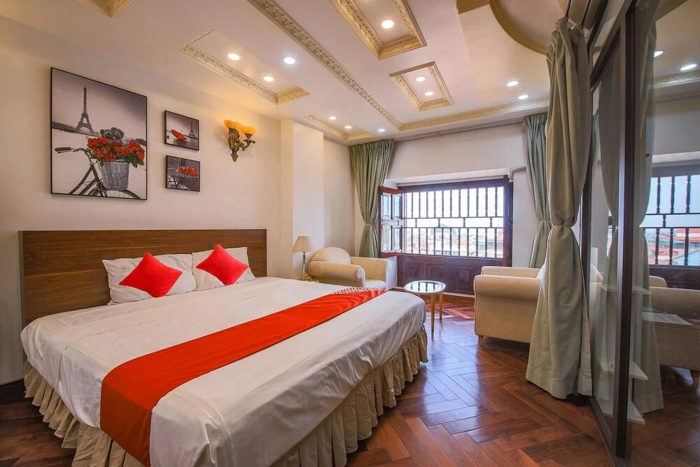Westlake Lotus Apartments by OYO Rooms