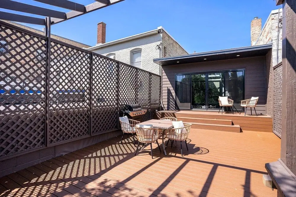 Love Mi Getaway Downtown Loft Deck Rooftop Views 110