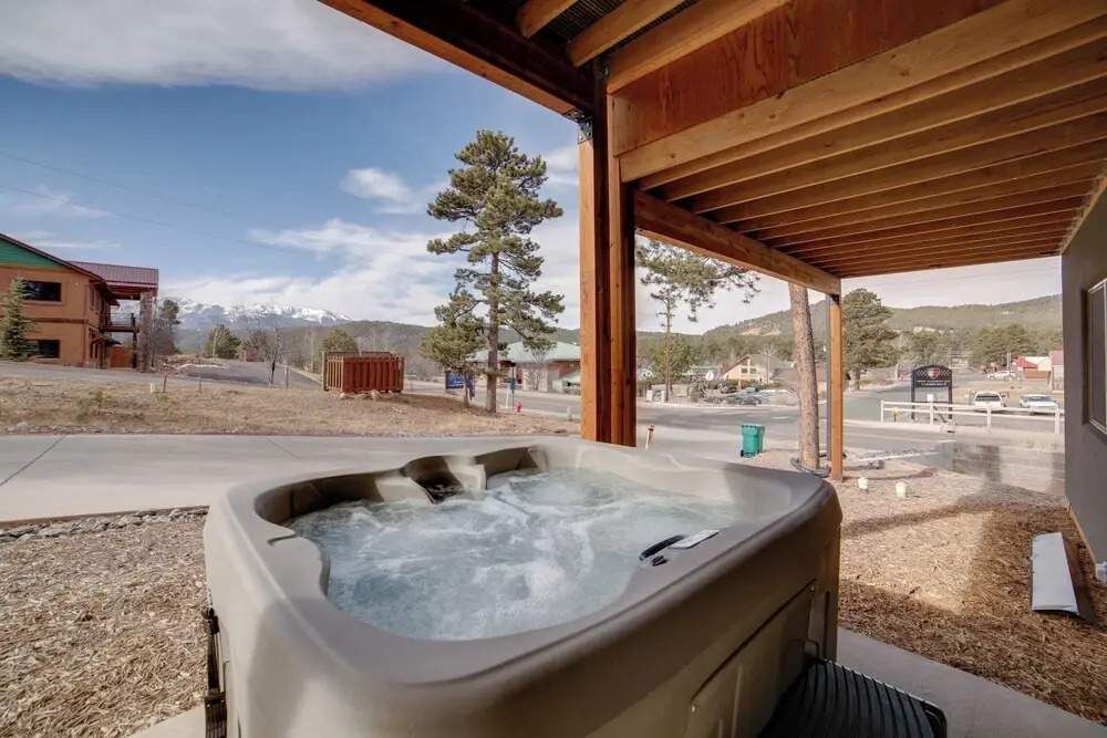 Woodland Park Escape Licensed, Hot Tub, Mtn Views