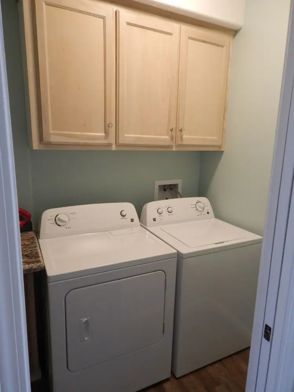 320 Main Street 2 Bedroom Home by Redawning