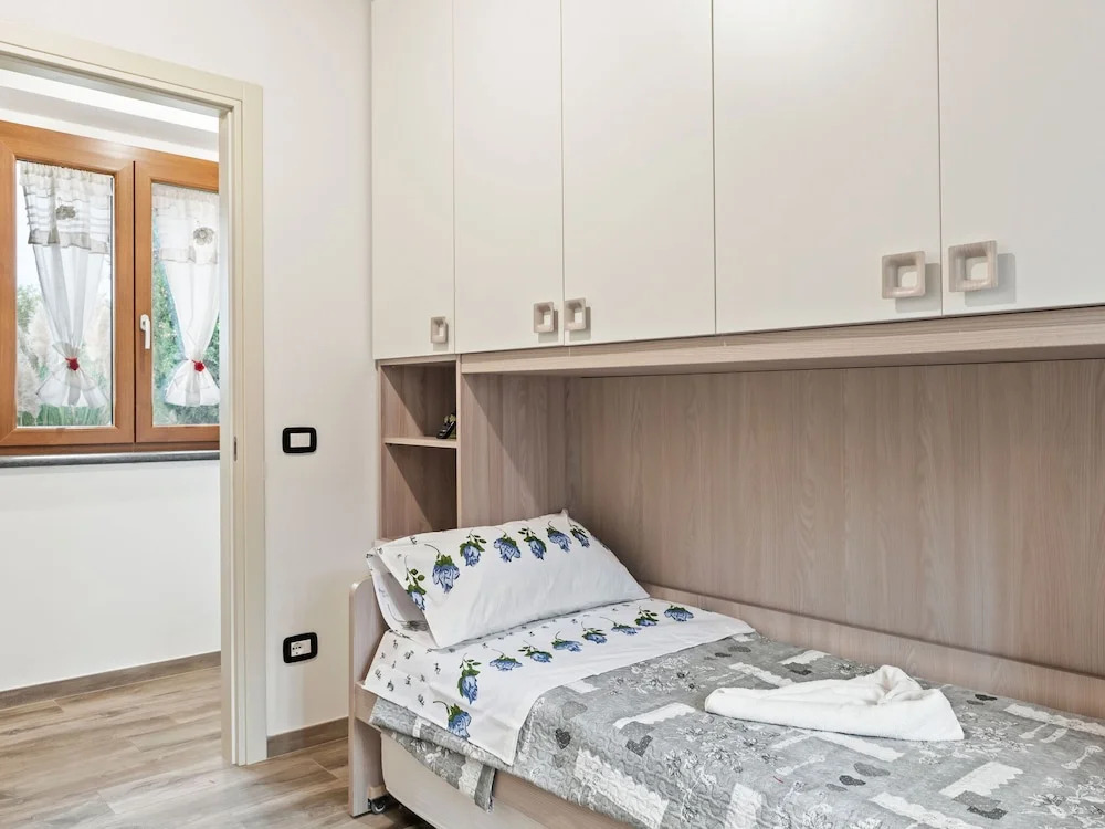 Contemporary Holiday Home in Camaiore With Swimming Pool