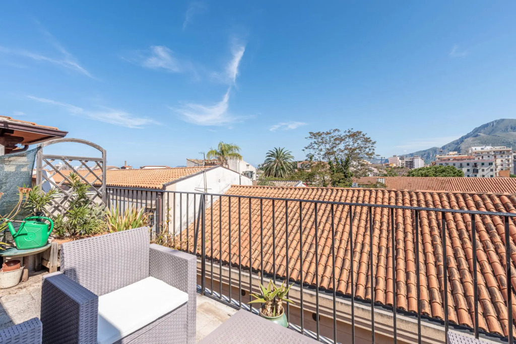 Schiavuzzo Apartment with Terrace