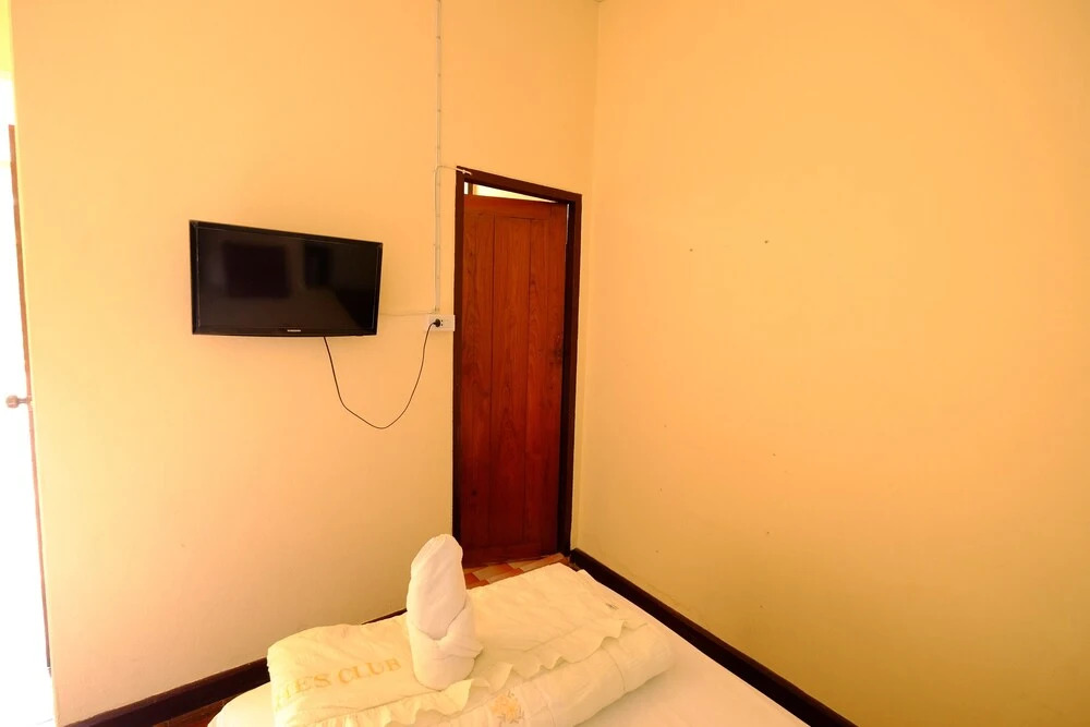 P.L.P Guesthouse - Mae Hong Son
