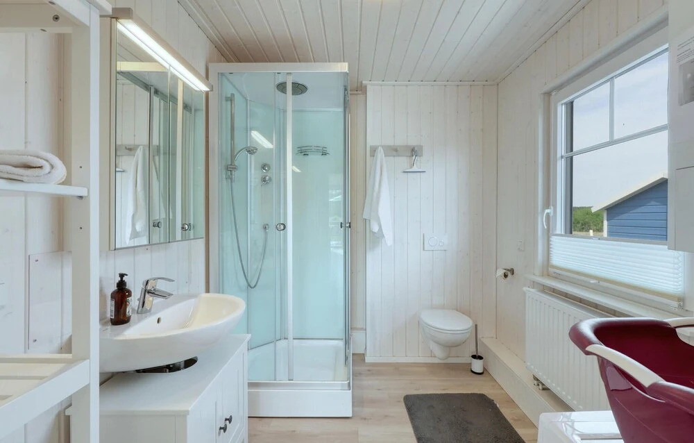 Awesome Home In Zerpenschleuse
