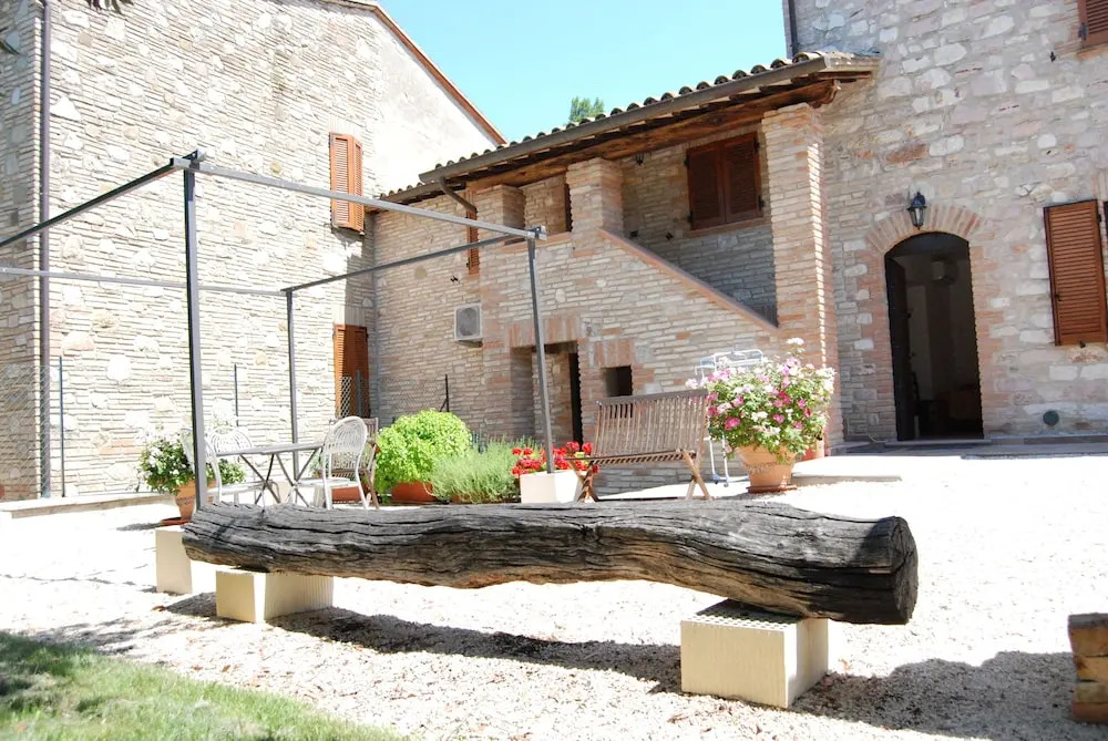 Agriturismo"Il Sagrato di Assisi" appartamenti,camere