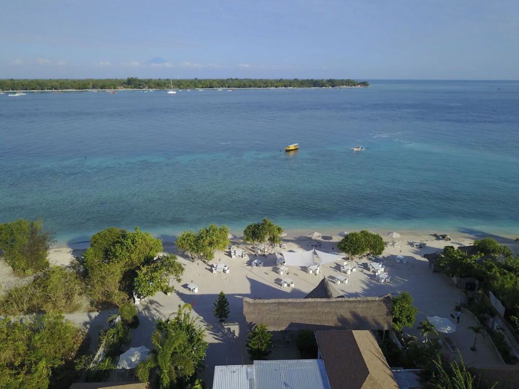 MAHAMAYA Gili Meno