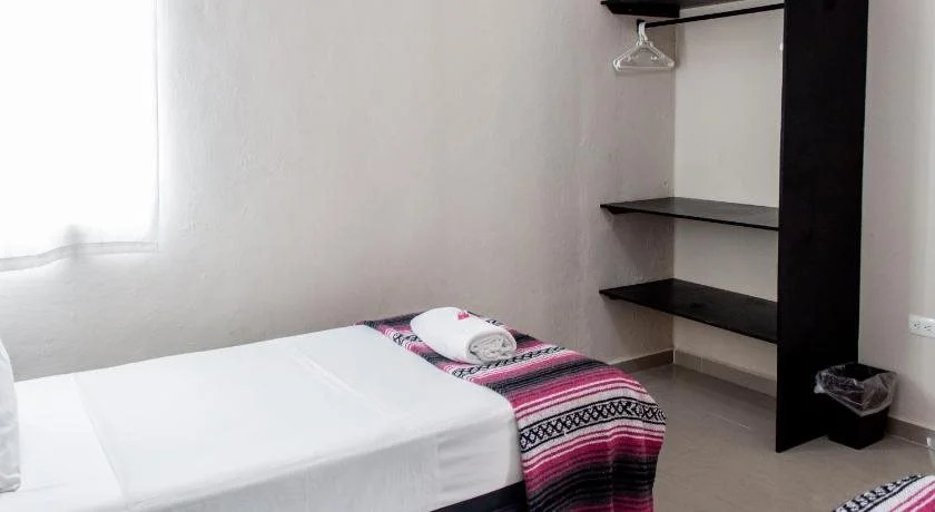 Hostel Whyz 4 You