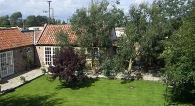 Yew Tree House - B&B